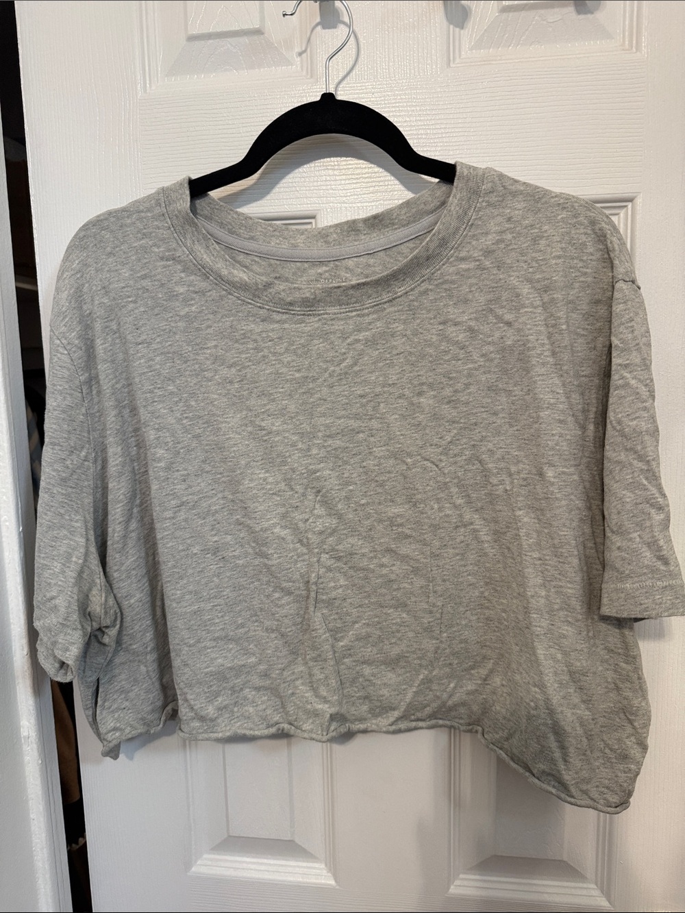 OFFLINE by Aerie Grey Women's Cropped Crewneck Top